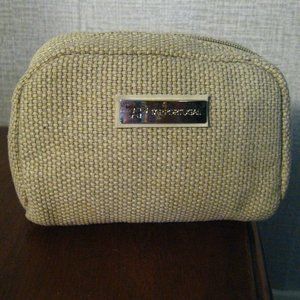 ✈️ TAP Air Portugal Vintage Airplane Amenity Kit